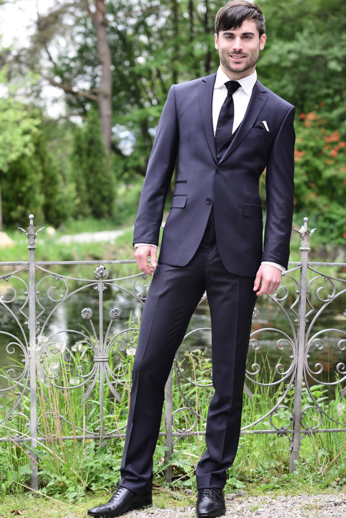 6001_Anzug_Hochzeit_Dunkelblau_Wedding_Schurwolle
