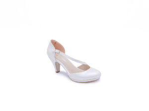 Brautschuh mit Riemchen